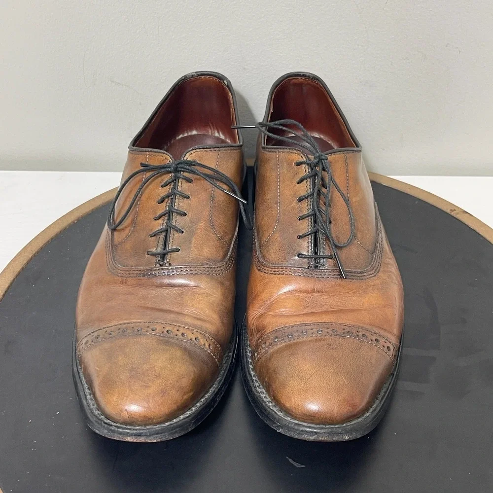 Allen Edmonds Fifth Avenue Men 9.5 C Oxford Cap Toe Brown Leather Quiet Luxury